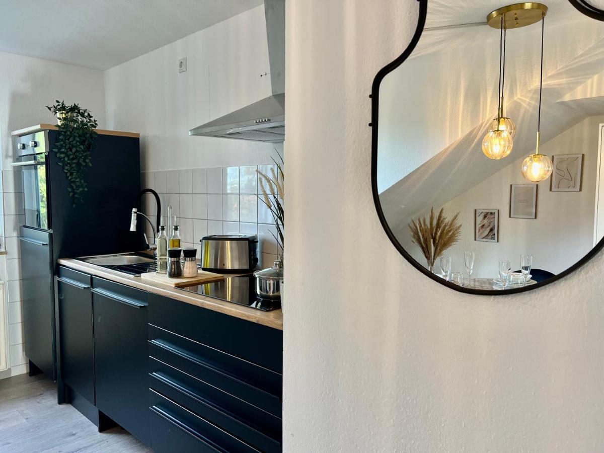 Apartment Design Apartment, Kueche, Smart-tv, Wlan
